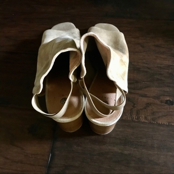 H by Hudson Soft Suede Stack Heel Slides - Picture 6 of 10